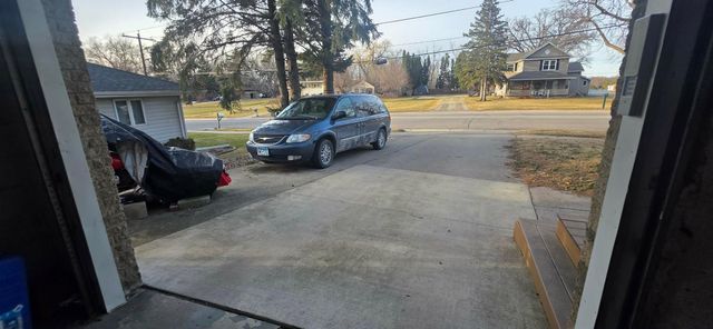 103 W Richway Drive, Albert Lea, MN 56007