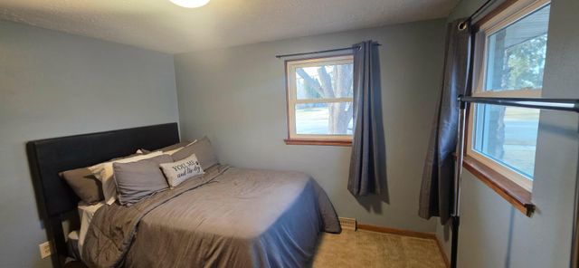 103 W Richway Drive, Albert Lea, MN 56007