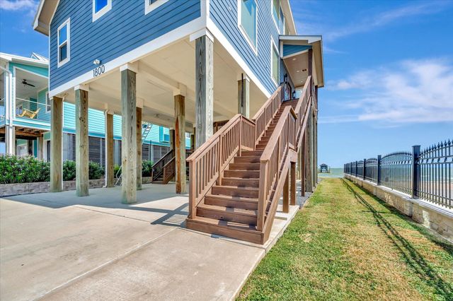 1800 Todville Road, Seabrook, TX 77586