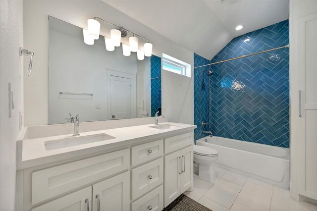 1800 Todville Road, Seabrook, TX 77586