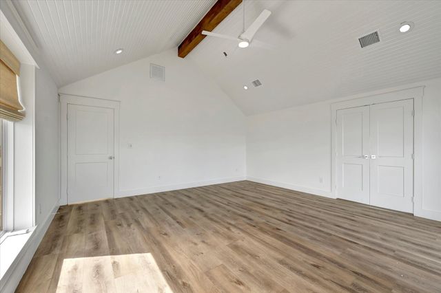 1800 Todville Road, Seabrook, TX 77586