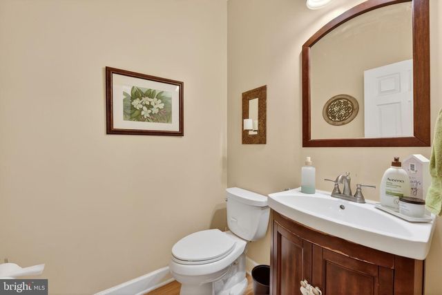 20741 PARKSIDE CIR, Sterling, VA 20165
