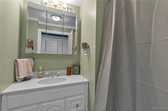 235 Niagara Street, Lockport City, NY 14094