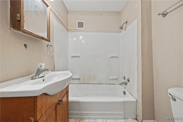 165 Lockwood Avenue, Buffalo, NY 14220