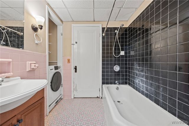 165 Lockwood Avenue, Buffalo, NY 14220