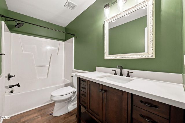 25 Abbington Place, Youngsville, NC 27596