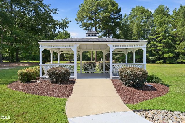 25 Abbington Place, Youngsville, NC 27596