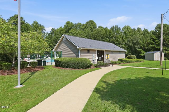 25 Abbington Place, Youngsville, NC 27596