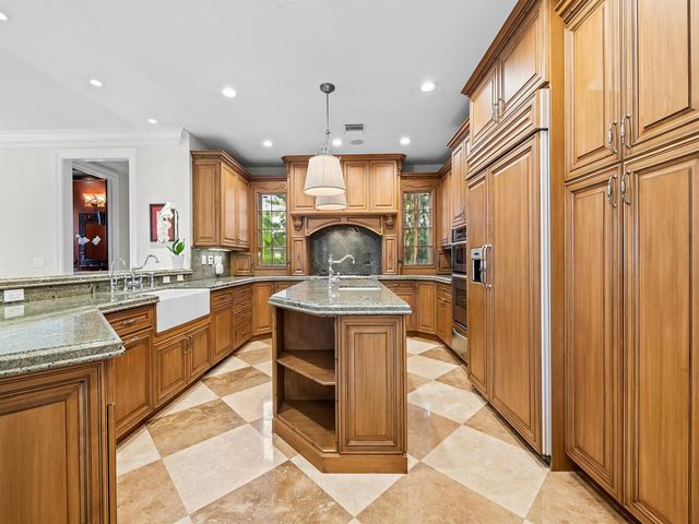 2856 NE 25th Street, Fort Lauderdale, FL 33305