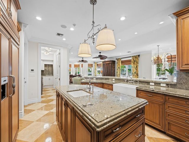 2856 NE 25th Street, Fort Lauderdale, FL 33305