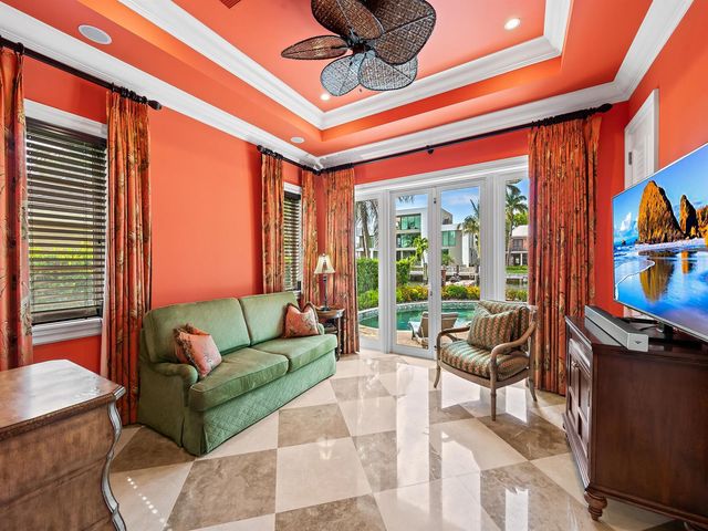 2856 NE 25th Street, Fort Lauderdale, FL 33305