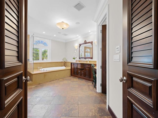 2856 NE 25th Street, Fort Lauderdale, FL 33305