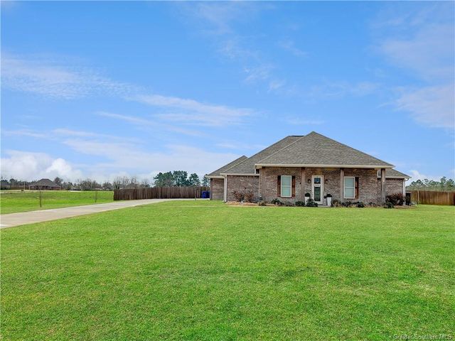 230 Liberty Drive, Leesville, LA 71446