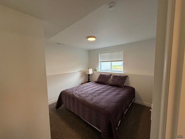 409 NIGHTHAWK DR, Box Elder, SD 57719