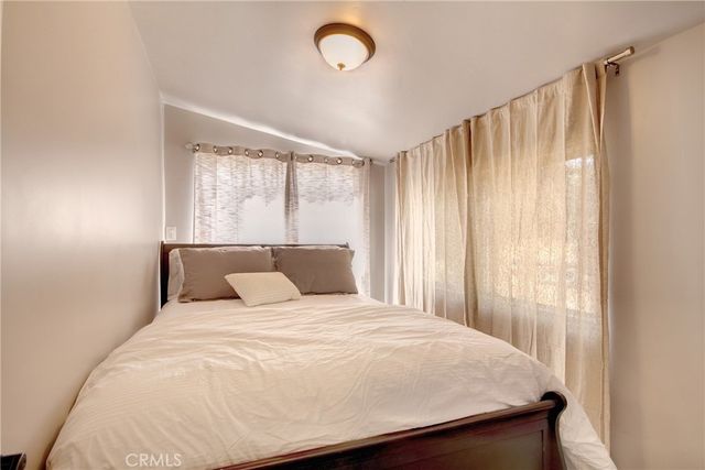 745 Eureka Drive, Big Bear Lake, CA 92315