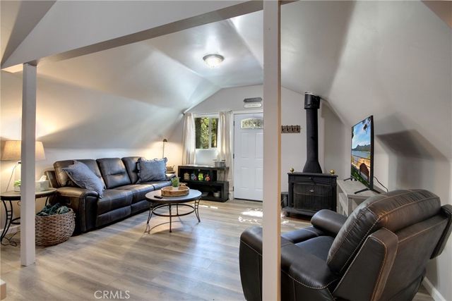 745 Eureka Drive, Big Bear Lake, CA 92315