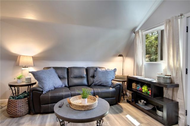 745 Eureka Drive, Big Bear Lake, CA 92315
