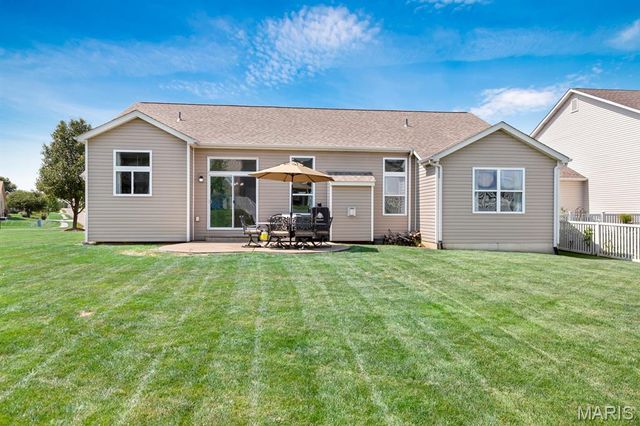 802 Railway Circle, Wentzville, MO 63385
