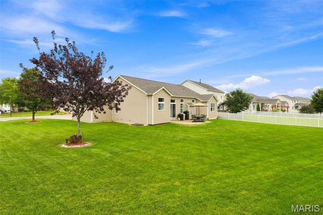 802 Railway Circle, Wentzville, MO 63385