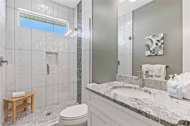 5809 Lauder ST, Fort Myers Beach, FL 33931