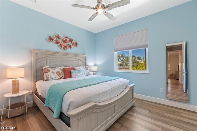 5809 Lauder ST, Fort Myers Beach, FL 33931