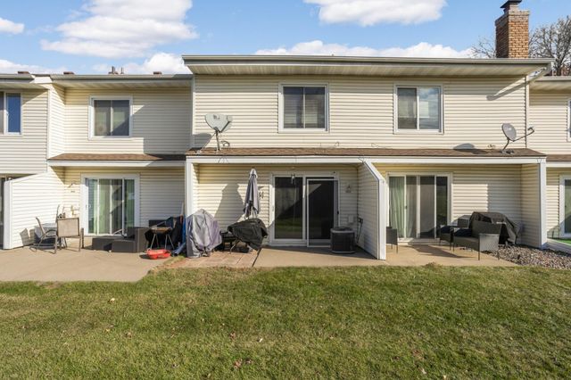2925 69th Lane N, Brooklyn Center, MN 55430