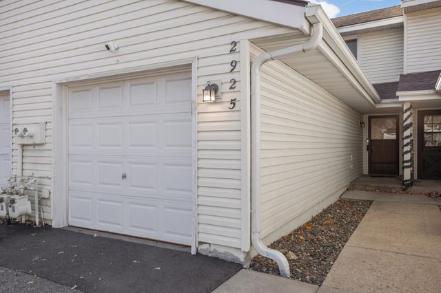 2925 69th Lane N, Brooklyn Center, MN 55430