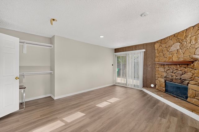 2041 Hemlock Drive, Haltom City, TX 76117