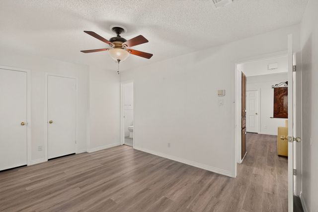 2041 Hemlock Drive, Haltom City, TX 76117