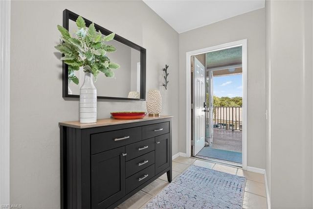 9190 Southmont CV 202, Fort Myers, FL 33908