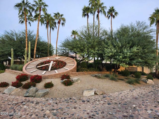 8449 W ROCKWOOD Drive, Peoria, AZ 85382