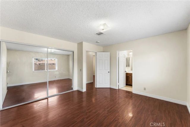 38470 Division, Palmdale, CA 93550