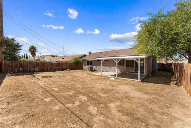 38470 Division, Palmdale, CA 93550