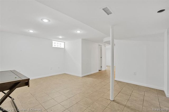 23704 Harvard Street, Dearborn, MI 48124