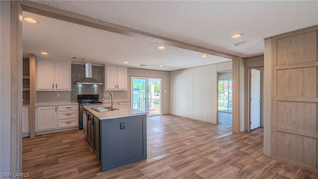 16050 Tierra PLZ, Fort Myers, FL 33908