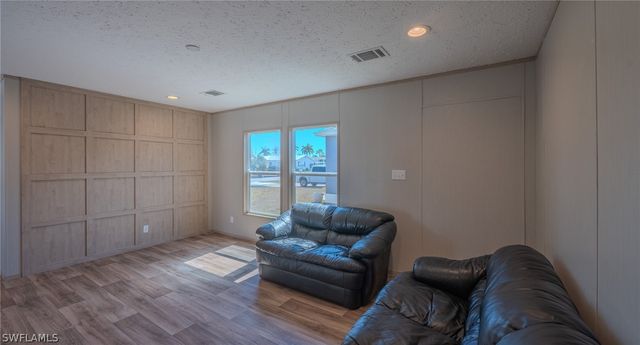 16050 Tierra PLZ, Fort Myers, FL 33908