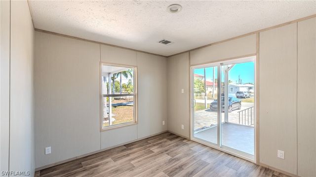 16050 Tierra PLZ, Fort Myers, FL 33908
