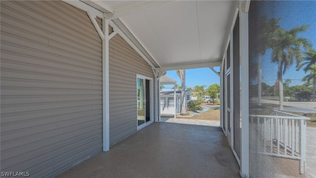 16050 Tierra PLZ, Fort Myers, FL 33908