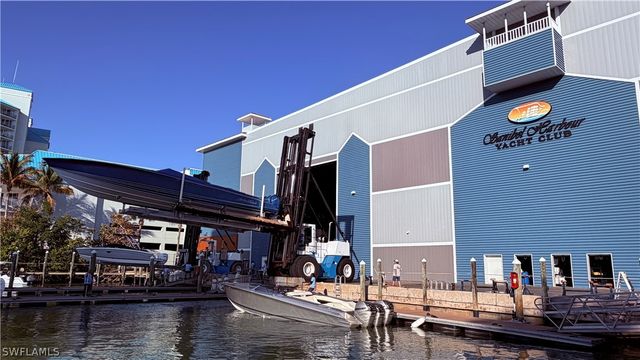 16050 Tierra PLZ, Fort Myers, FL 33908