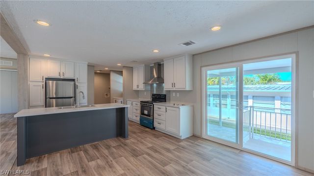 16050 Tierra PLZ, Fort Myers, FL 33908