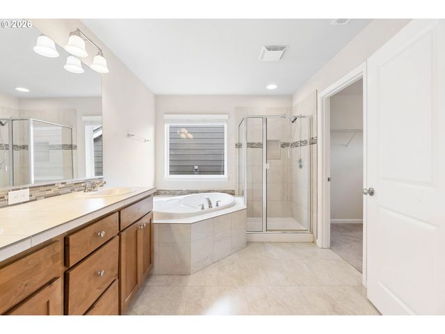 6820 Nw 164TH Ave, Portland, OR 97229