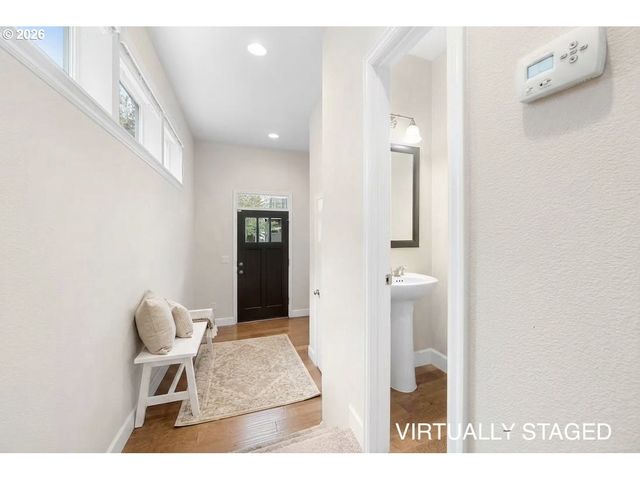 6820 Nw 164TH Ave, Portland, OR 97229
