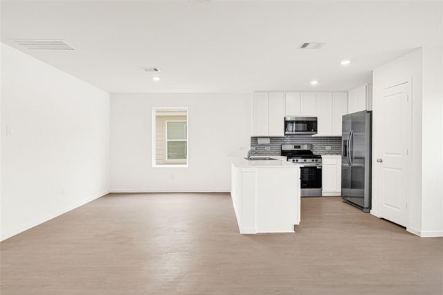 21523 Willow River Canyon Lane, Waller, TX 77484