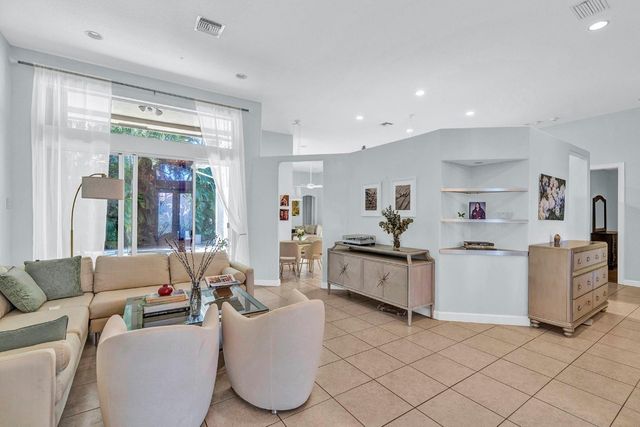 9737 Parkview Avenue, Boca Raton, FL 33428