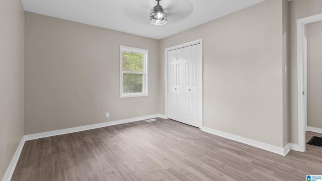 918 9TH AVENUE, Pleasant Grove, AL 35127