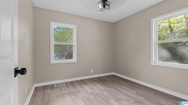 918 9TH AVENUE, Pleasant Grove, AL 35127