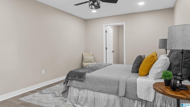 918 9TH AVENUE, Pleasant Grove, AL 35127