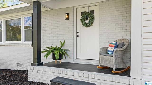 918 9TH AVENUE, Pleasant Grove, AL 35127