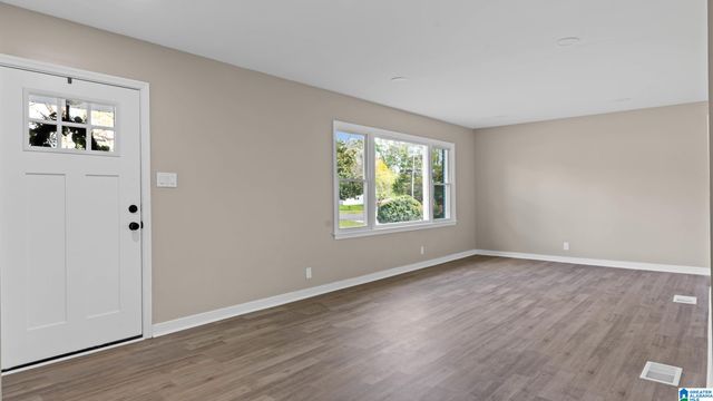 918 9TH AVENUE, Pleasant Grove, AL 35127