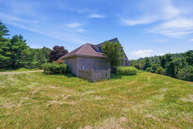 29 Stiles Farm Road, Wilton, NH 03086